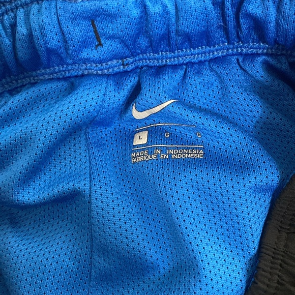 UCLA Nike Dri Fit Sweats - Picture 2 of 3